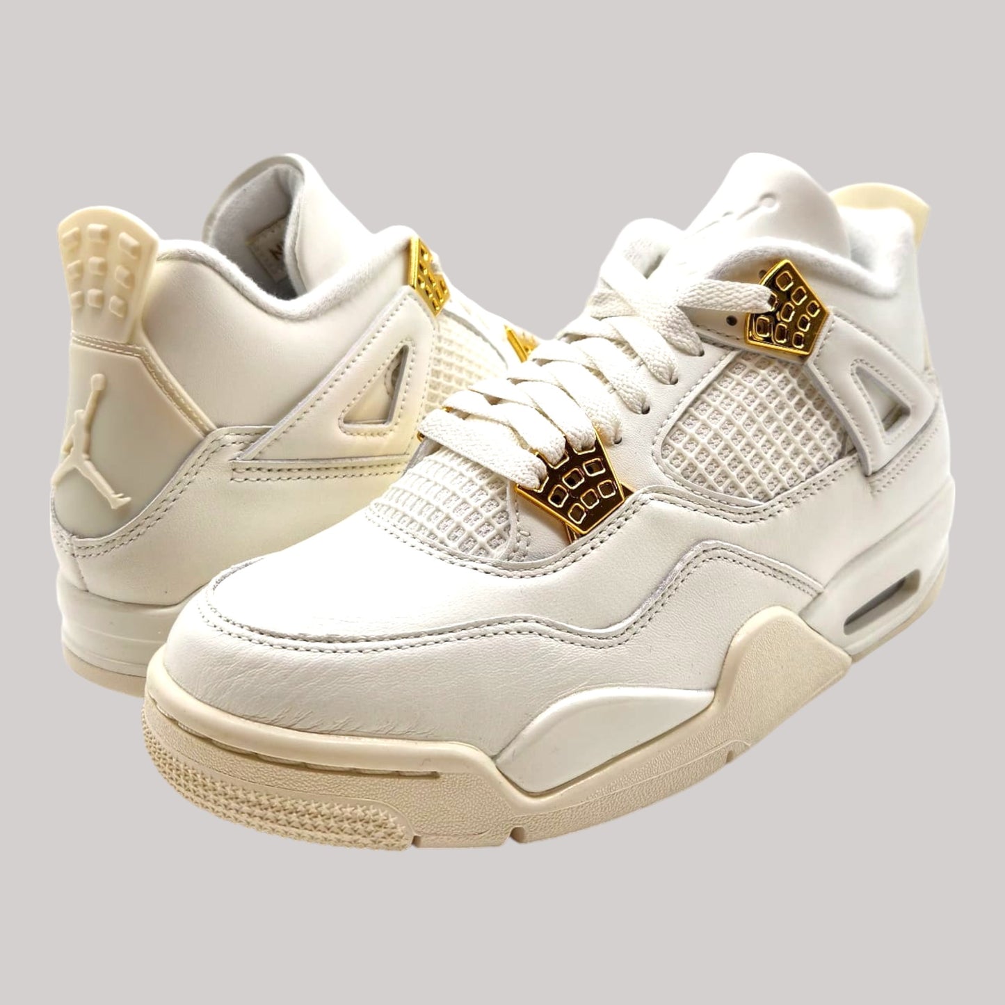 Jordan 4 "Metallic Gold"