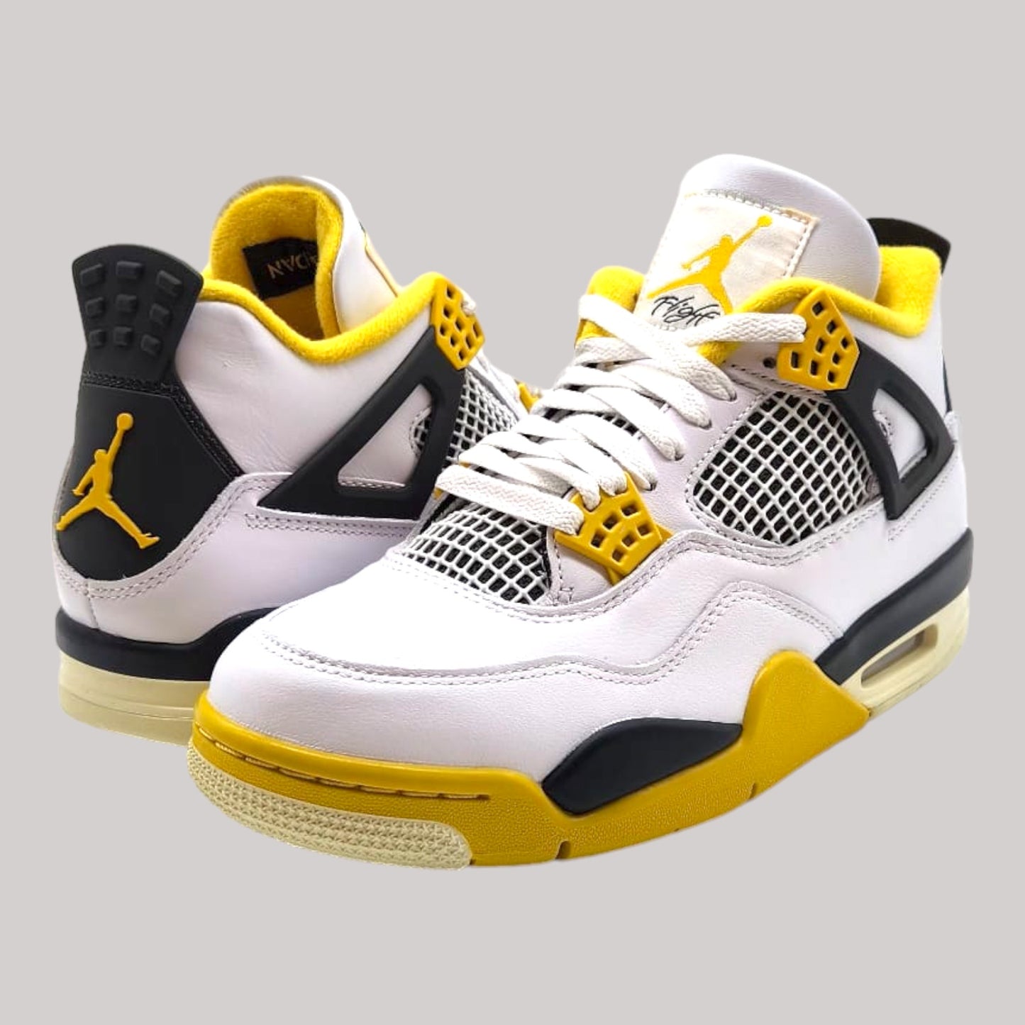 Jordan 4 "Vivid Sulfur"