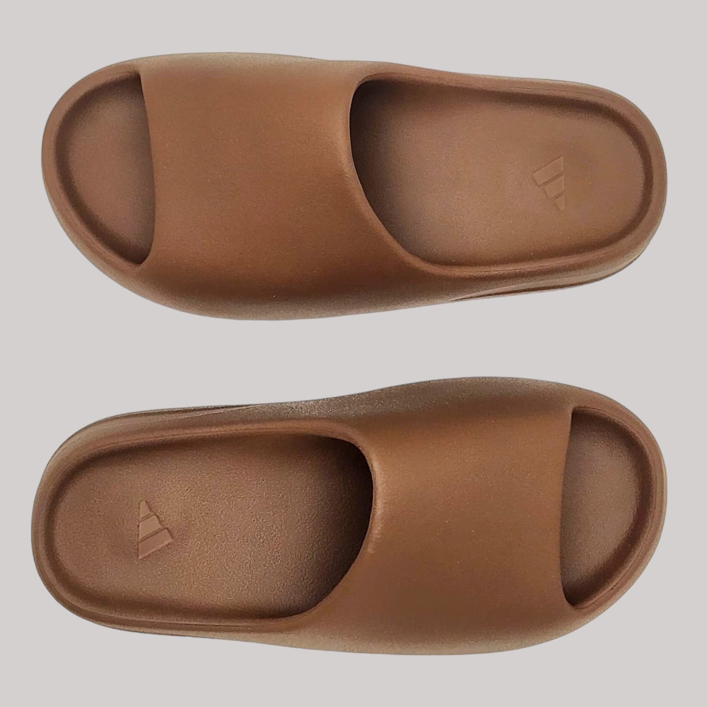 Adidas Yeezy Slide "Flax"