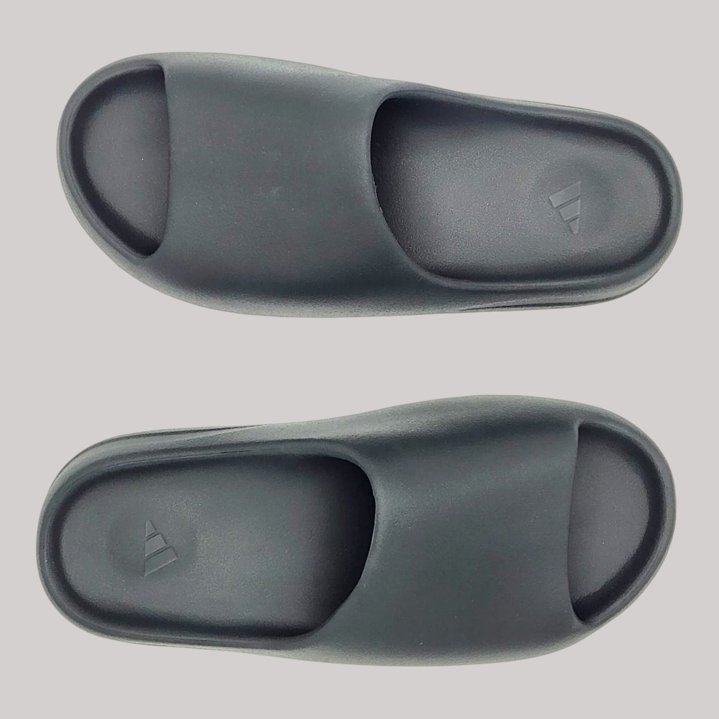 Adidas Yeezy Slide "Granite"