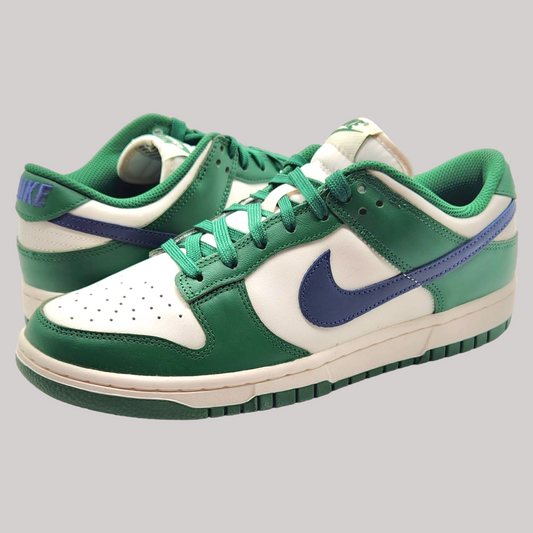 Nike Dunk Low "Gorge Green"