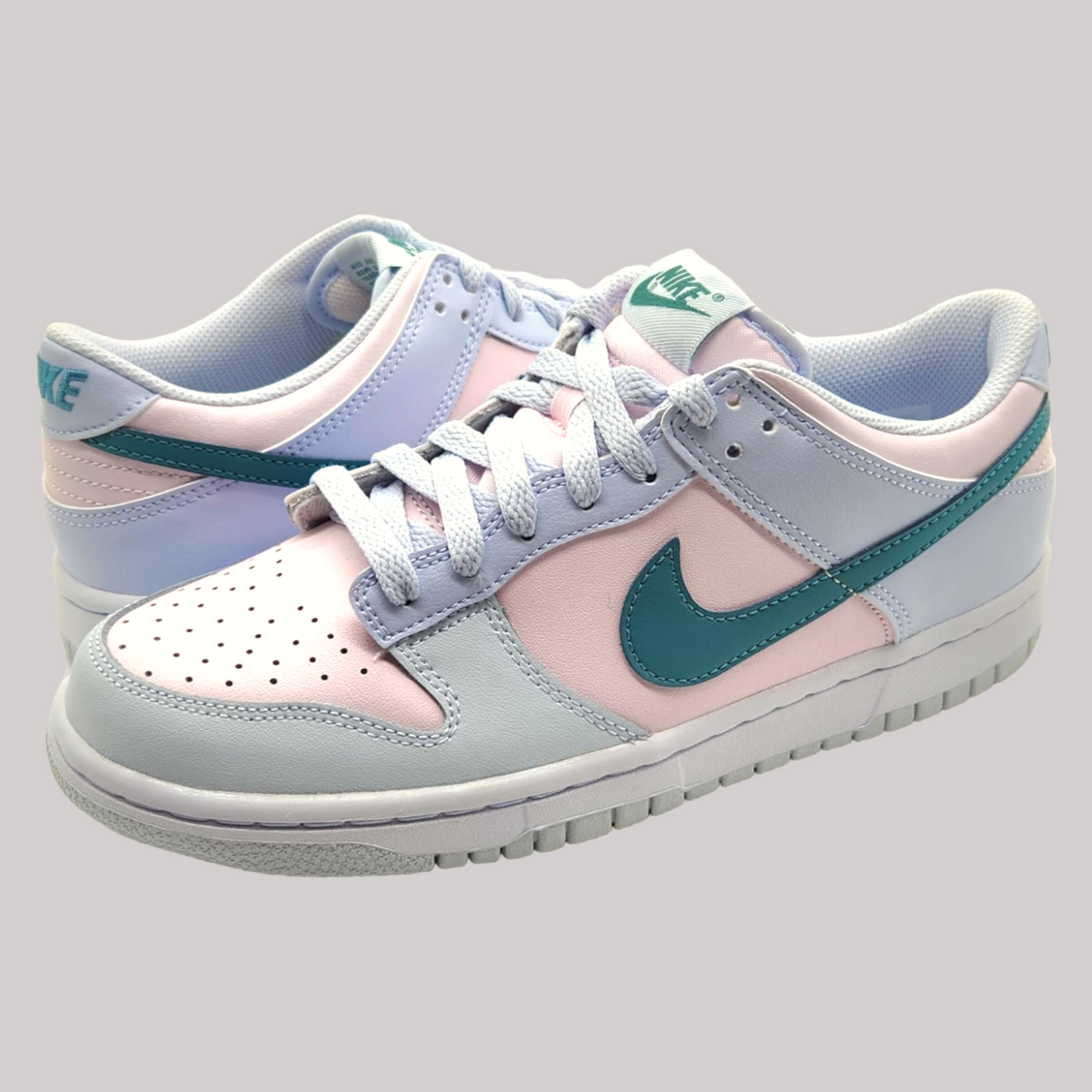 Nike Dunk Low "Mineral Teal"