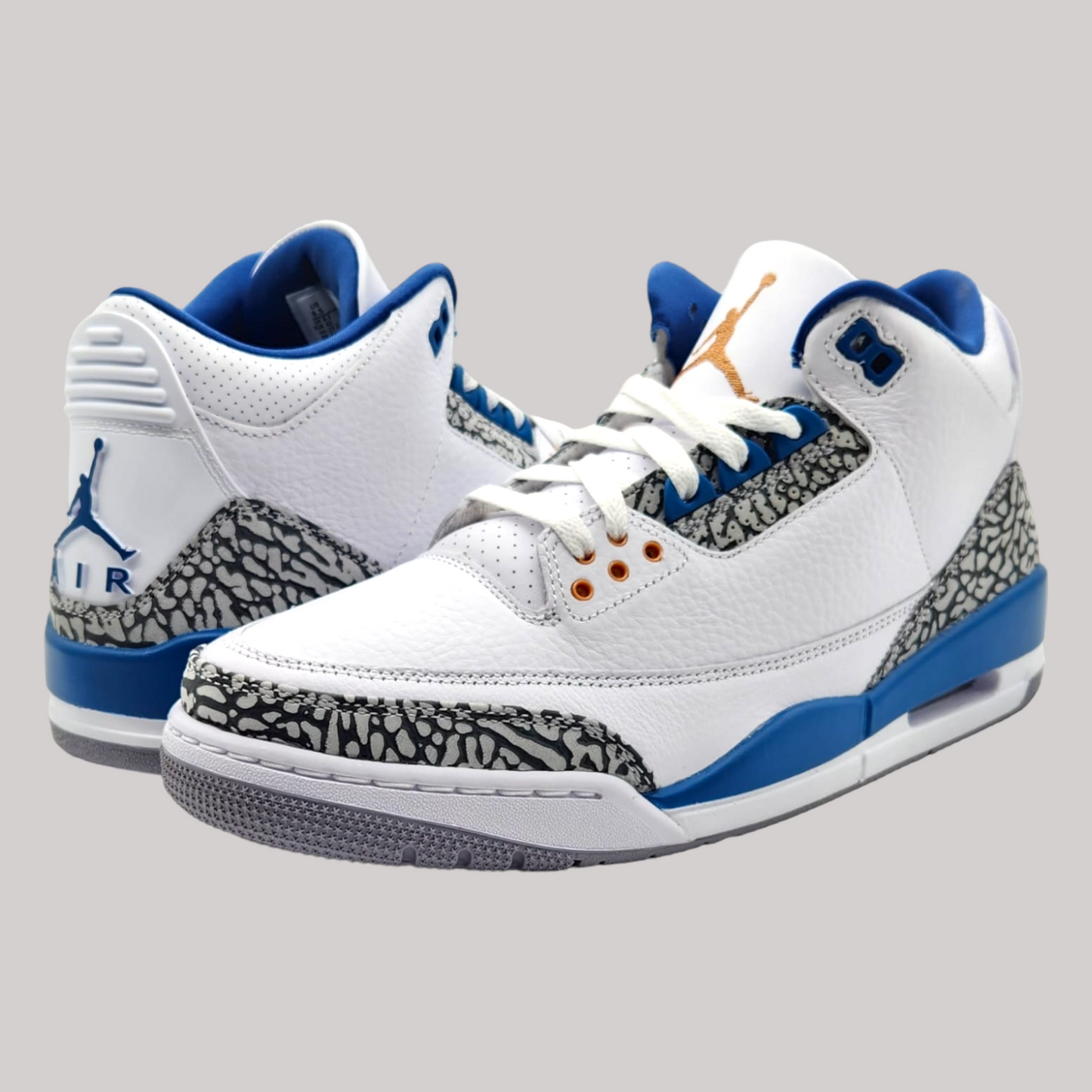 Jordan 3 "Wizards"